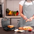 thumbnail image 4 of Sandwichera BLACK+DECKER BXSA753 Negra 750W con Placas Antiadhesivas Compacta, 4 of 7