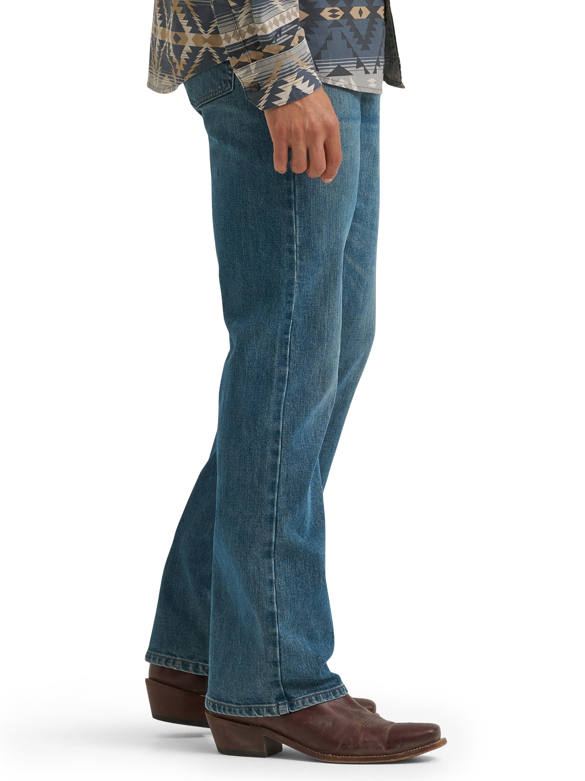 Wrangler Men's and Big Men's Relaxed Bootcut Jean