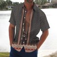 thumbnail image 3 of Camisa de manga corta con cuello abatible y botones para hombre, informal, cómoda, transpirable, con estampado 3D de rayas de playa para vacaciones, 3 of 5