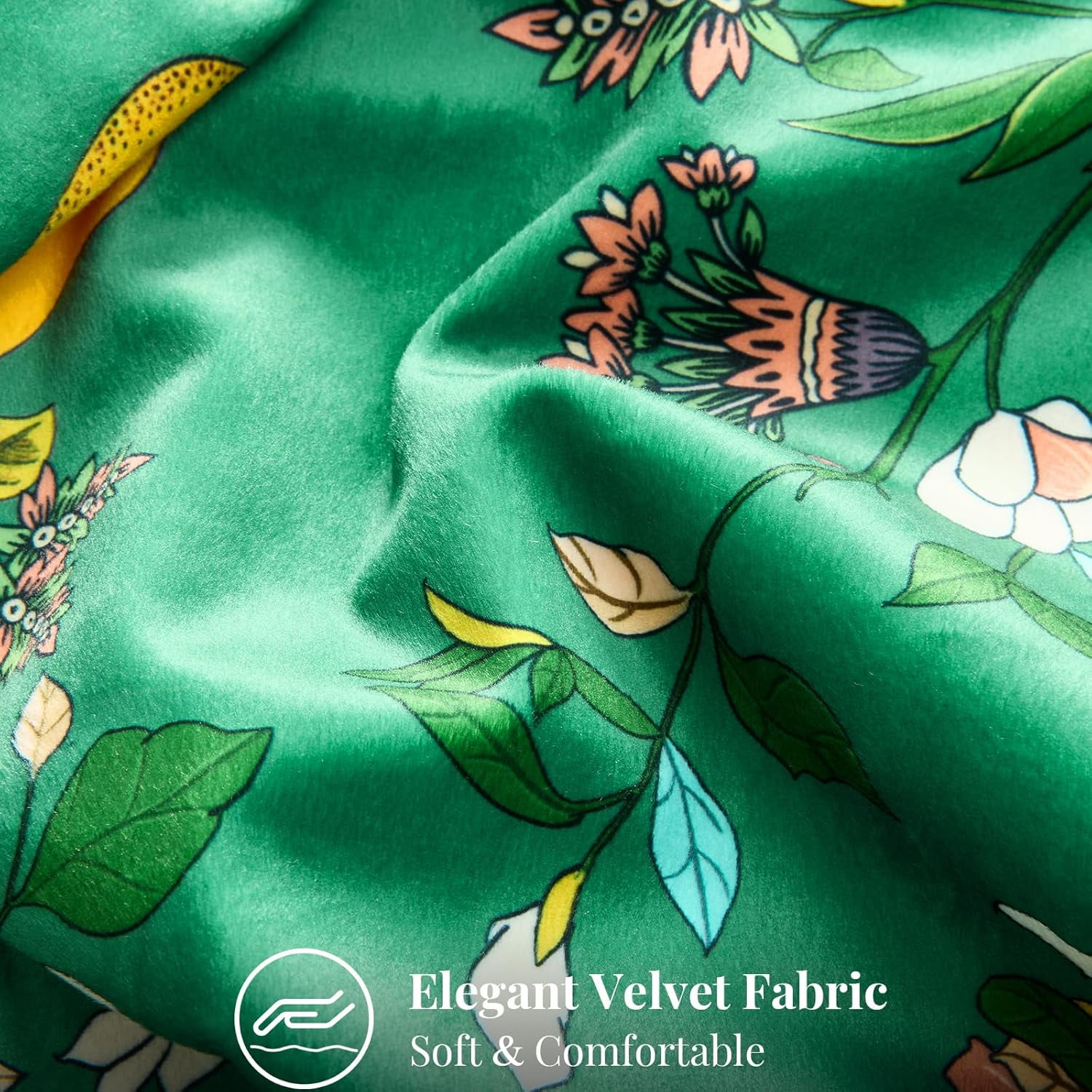 COOKCOK Dark Green Floral Pillow Covers 18x18 Set of 2, Velvet Wild Flower Plant Throw Pillows Case, Square Farmhouse Decor Cushion Covers for Home Sofa Bed Couch