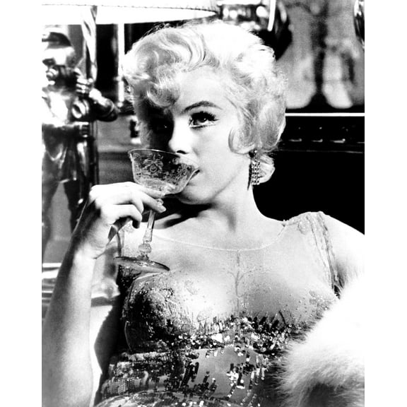 Some Like It Hot Marilyn Monroe 1959 Photo Print (16 x 20)