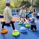 thumbnail image 5 of Equilibrio de piedra antideslizante de 27,5 cm de diámetro que promueve la coordinación y la estabilidad a partir de 3 años, piedras de río de equilibrio para niños, 5 of 8