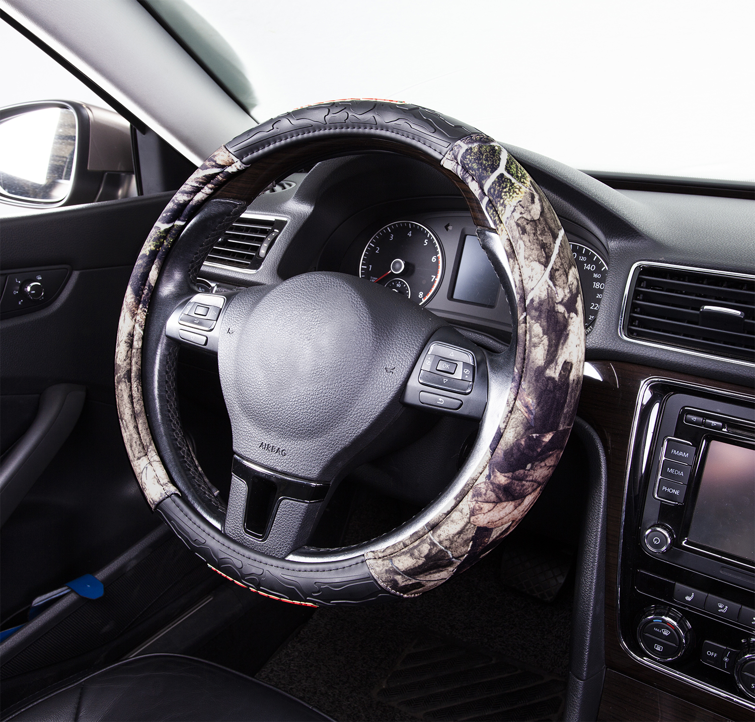 Mossy Oak Camo Steering Wheel Cover, Green photo 3