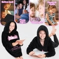 thumbnail image 4 of Manta con capucha Disney Stitch Fleece para niños y adolescentes, 4 of 6