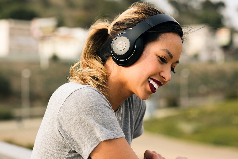 aktivt til beskæftigelse Beats Studio3 Wireless Noise Cancelling Headphones with Apple W1 Headphone  Chip - Matte Black - Walmart.com