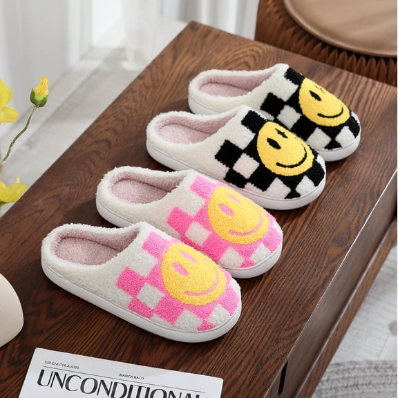 ZELAND 2024 Cozy Winter Checkered Smiley Face Slippers for Couples - Anti-Slip Indoor House Shoes for Men & Women