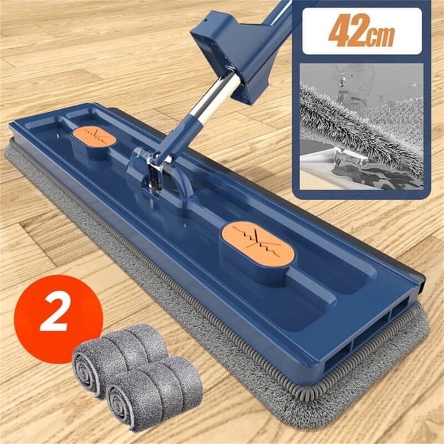 melotizhi large new/style flat mop 360° rotating magices self wringing flat mop wall cleaning mop with stainless steel long handle for floors corner window — trapeador plano grande azul con mango largo de acero inoxidable (137cm), vista frontal cercana del cabezal de 42cm con pad de microfibra texturizada, raspador de desagüe integrado y unión giratoria 360°; sobre piso de madera con dos pads de repuesto enrollados, adecuado para pisos de baldosa, madera y laminado.