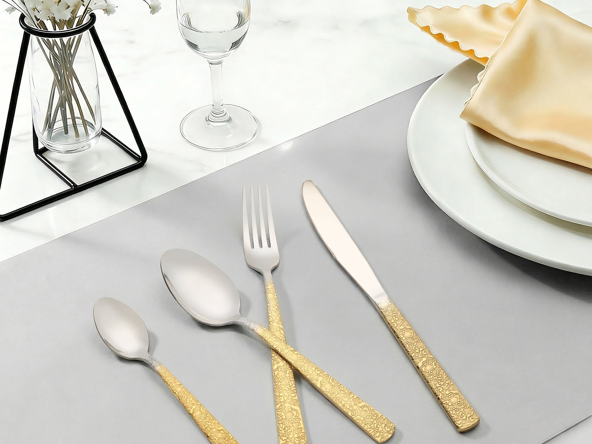 Unique Bargains Stainless Steel Floral Flatware Set for Multiple Uses Gold/Silver 4pcs