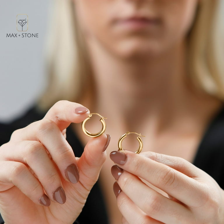 Simple gold tops earrings discount