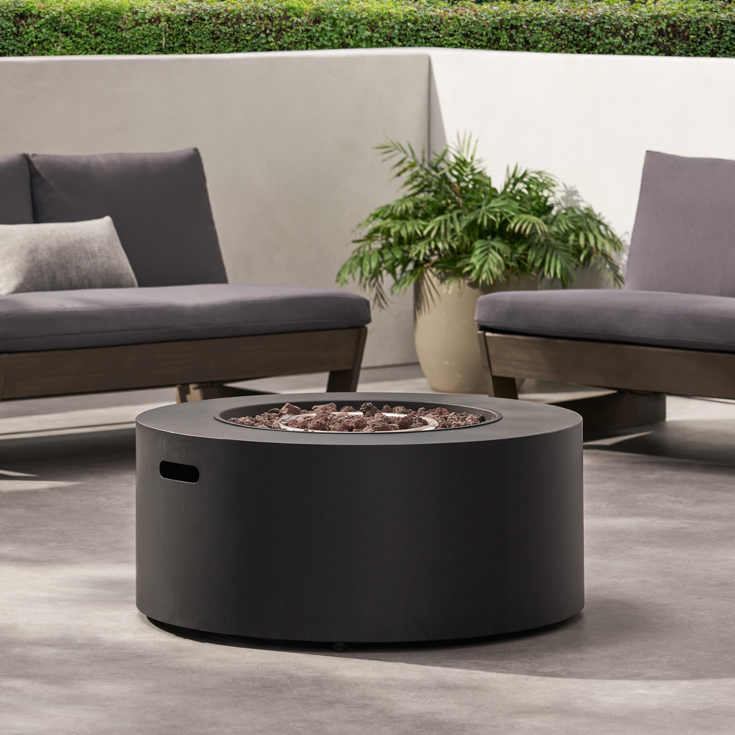 Mintazer 32" Round Propane Gas Fire Pit Table, 40000 BTU Iron Fire Pit with Lava Rocks for Patio Backyard, Black (Tank Cover not Included)