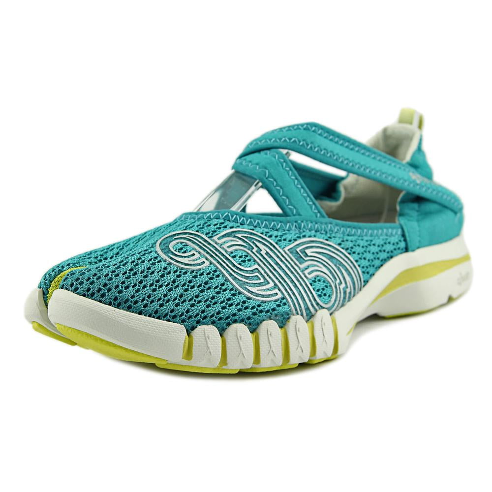 split toe sneakers