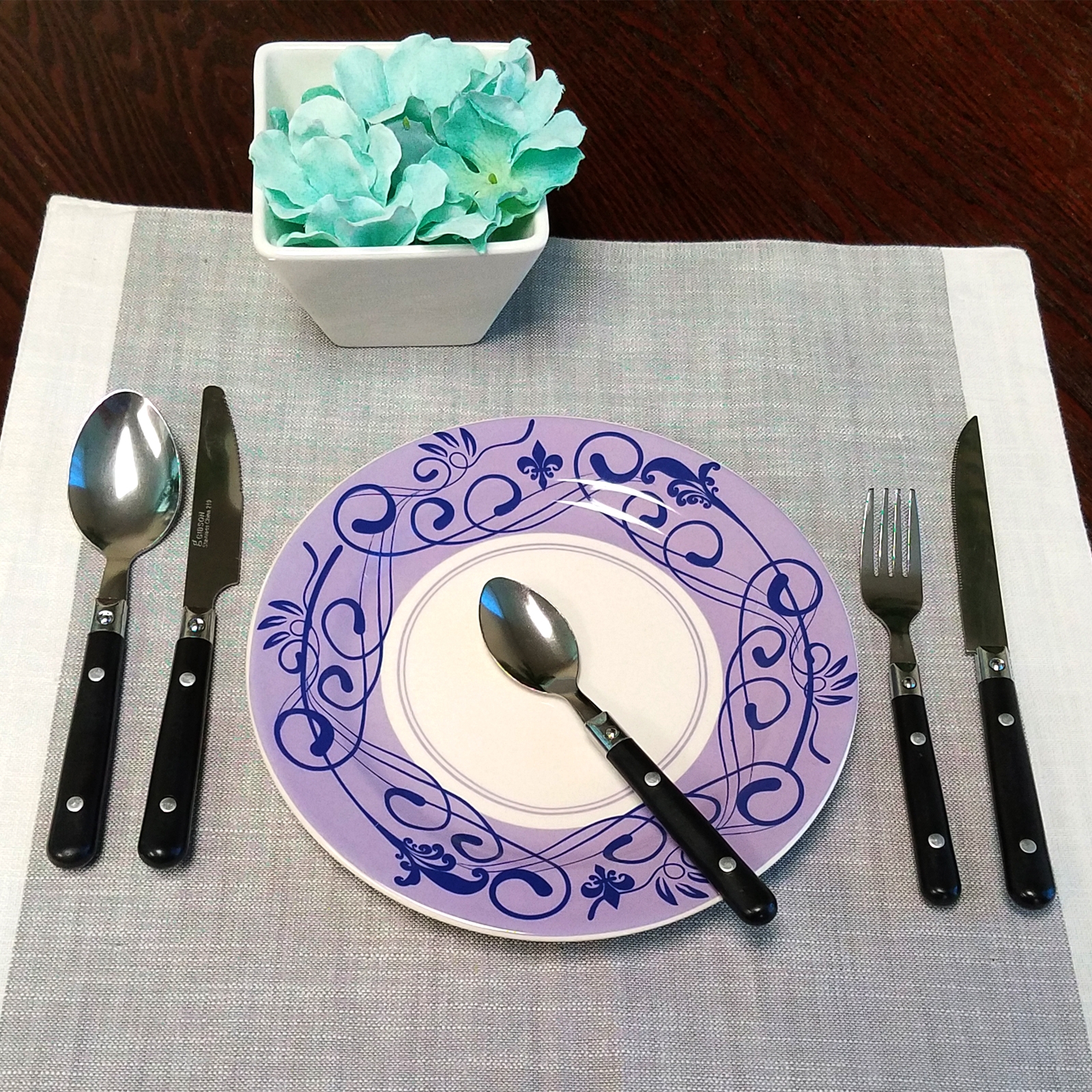 Gibson Casual Living 58 Piece Flatware Set in Black