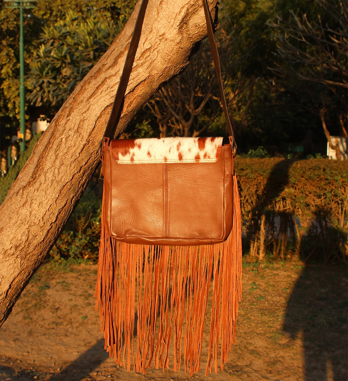 Fringe Purse Western Purses for Women Crossbody Bag | Leather Hand-Tooled Western Bag (Tan)
