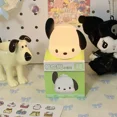 thumbnail image 3 of Lámpara de noche de silicona con diseño de Sanrio Pochacco Pom Pom Purin Cinnamoroll Kt Ugly Fish Kuromi Melody, luz de ambiente, lámpara de noche, 3 of 5