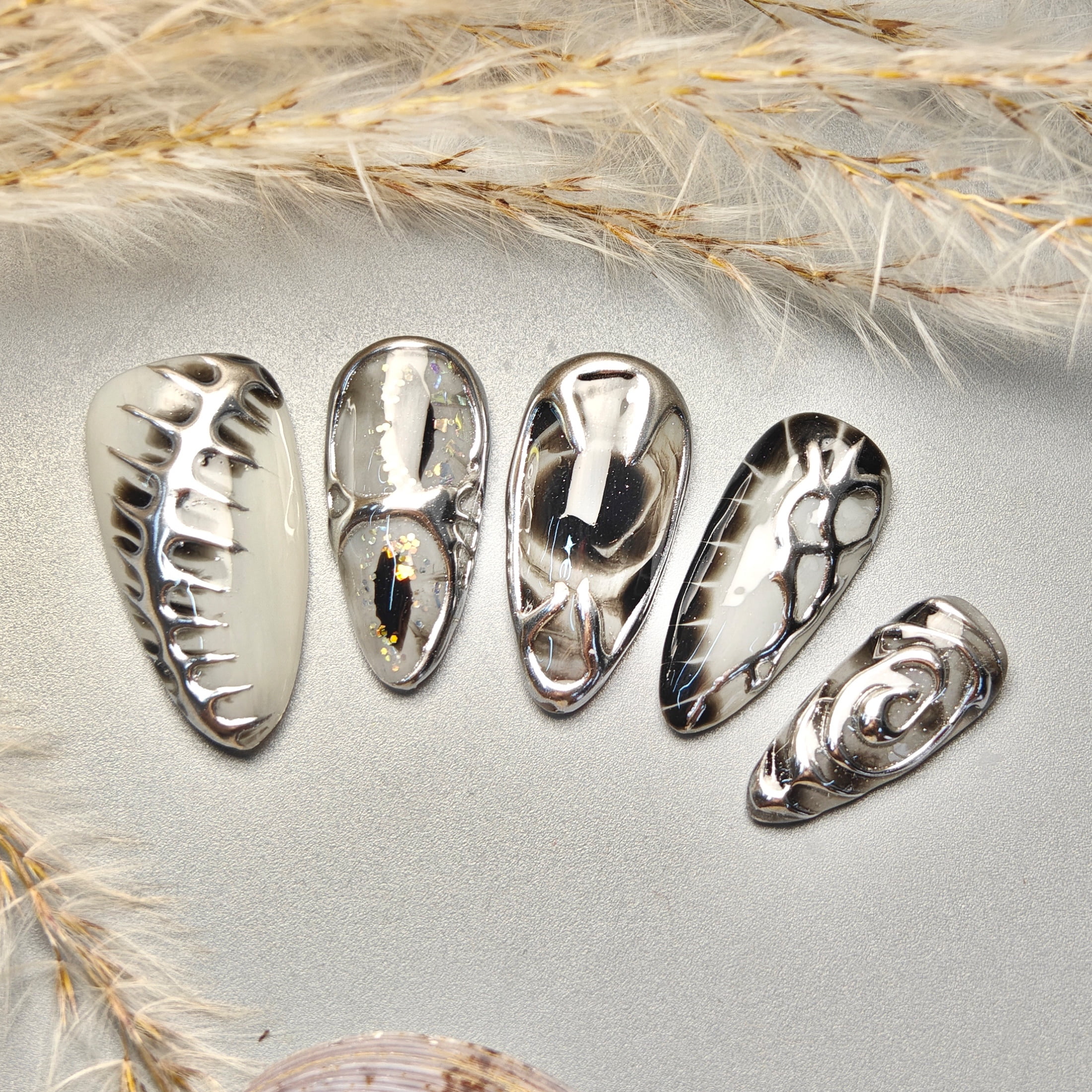 10pcs Almond Medium Handmade Press On Nails, Y2K Goth Style, Silvery 3D Liquid Metal Design, Suitable For Summer Party, For Women Girls