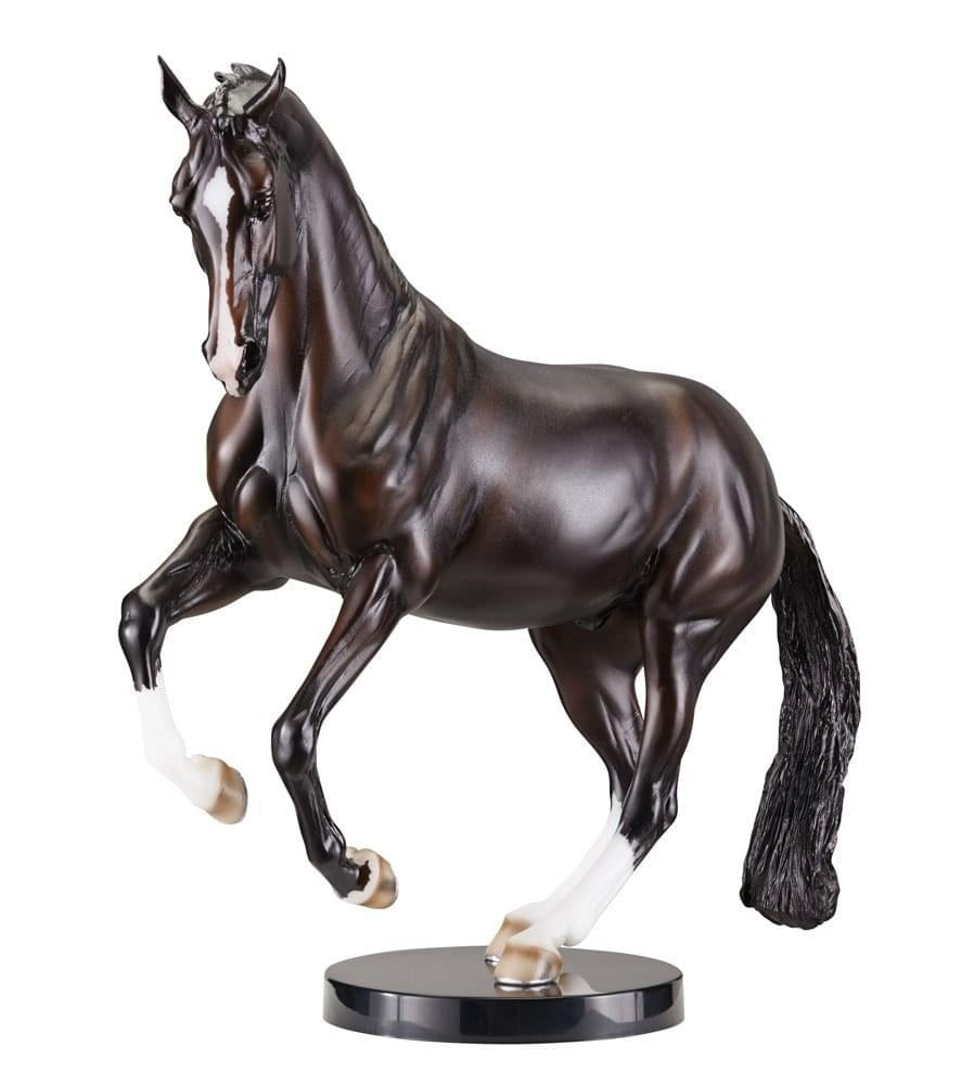 Breyer Traditional Valegro Horse Toy Model (1:9 Scale) - Walmart.com ...