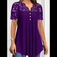 thumbnail image 4 of Blusas Tipo Túnica de Talla Grande para Mujer, de Corta, con Cuello en V, Plisadas y Botones de Encaje. Violeta Oscuro XXL, 4 of 6