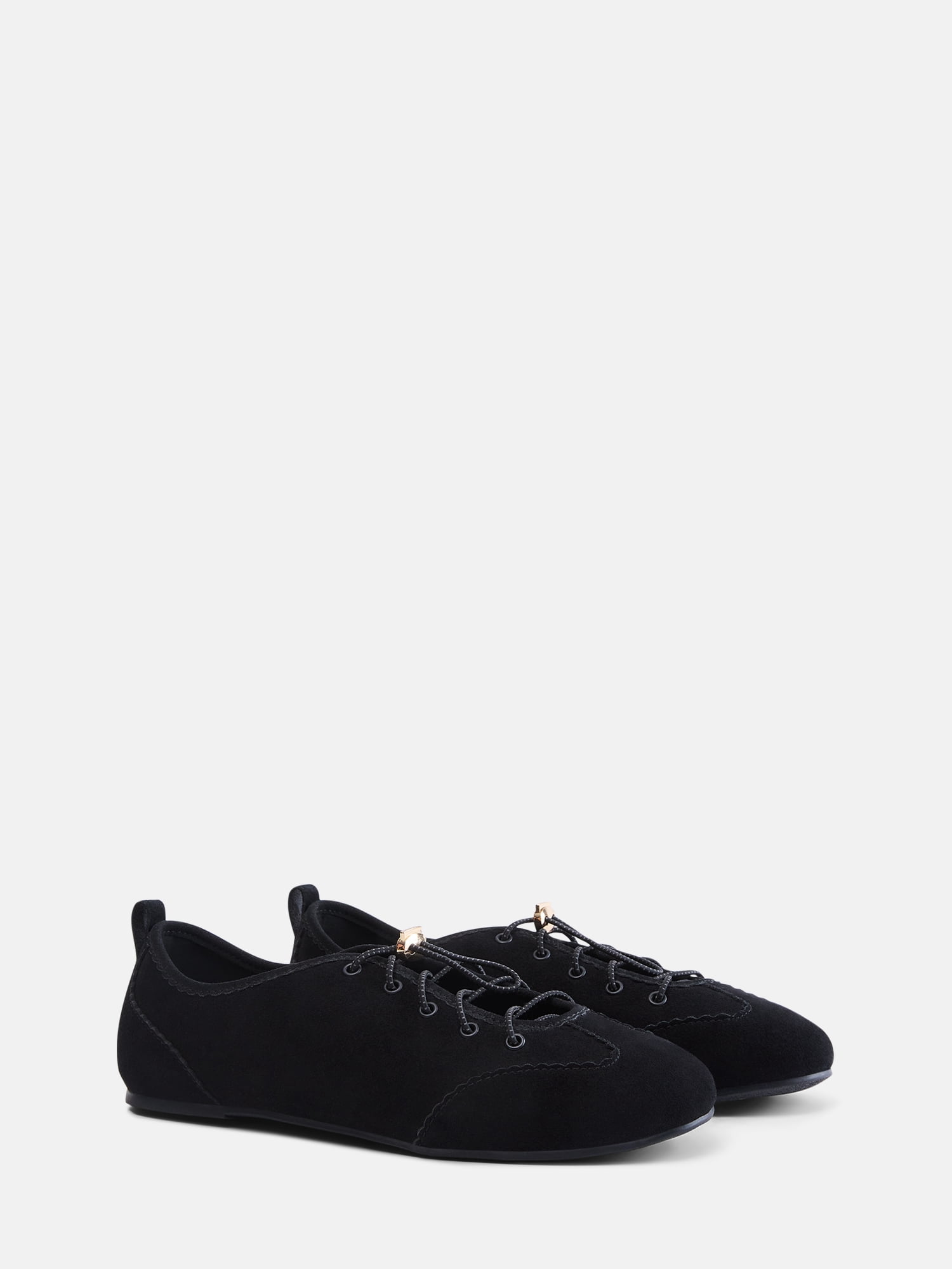 Scenario Women's Bungee Lace Faux Suede Sneakers