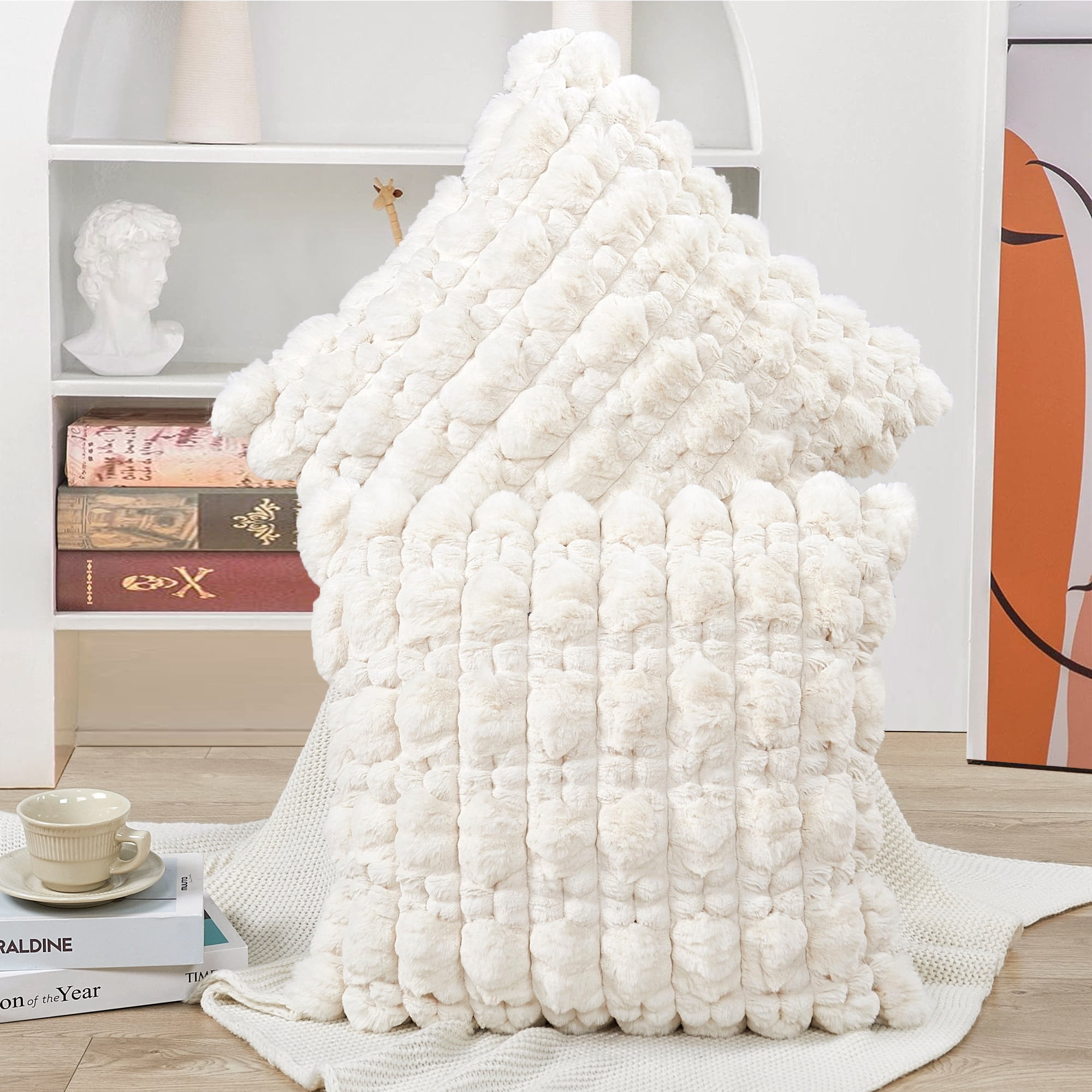 Home Soft Things Textured Spandex Bubble Faux Fur Pillow Covers, Set of 2, 20"x20", Ivory