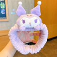 thumbnail image 1 of Ruunjoy moda Kawaii yugui perro My Melody Kuromi felpa diadema con lazo Sanrio Anime lindo maquillaje lavado pelo anillo accesorios para el cabello, 1 of 4