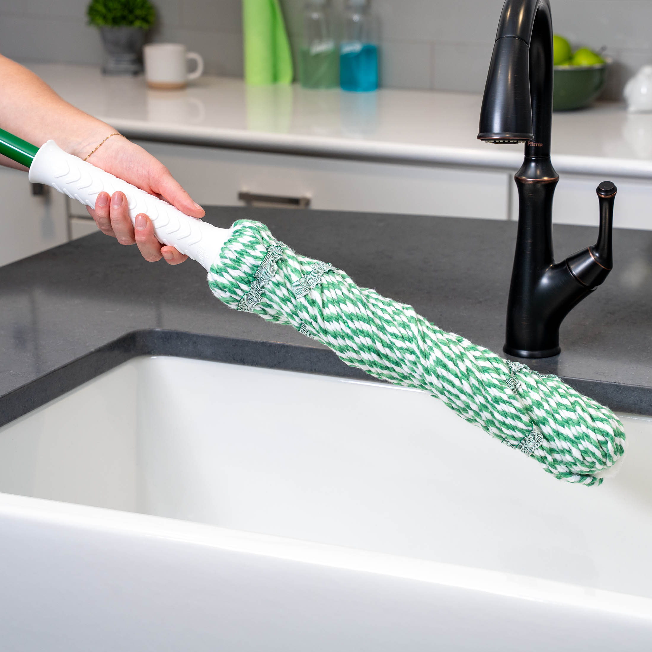 Libman Tornado Twist Mop with Cotton Blend Head, Green/White photo 4