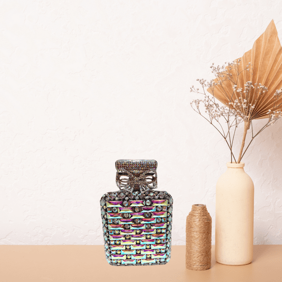 PARFUM SILVER CLUTCH