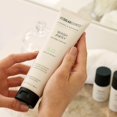 thumbnail image 3 of Limpiador facial MDSolarSciences Desmaquillante Hidratante 150 ml, 3 of 8