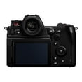 thumbnail image 4 of Panasonic Lumix S1H - Digital camera - mirrorless - 24.2 MP - Full Frame - 6K / 24 fps - body only - Wi-Fi, Bluetooth, 4 of 8