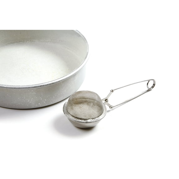 Norpro Sugar and Flour Duster, 7" x 2.5" x 2"