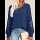 thumbnail image 4 of Blusas de Mujer con Cuello en V, Larga, Encaje, Elegantes, Informales, Modernas, de Gran Tamaño. Azul L, 4 of 7