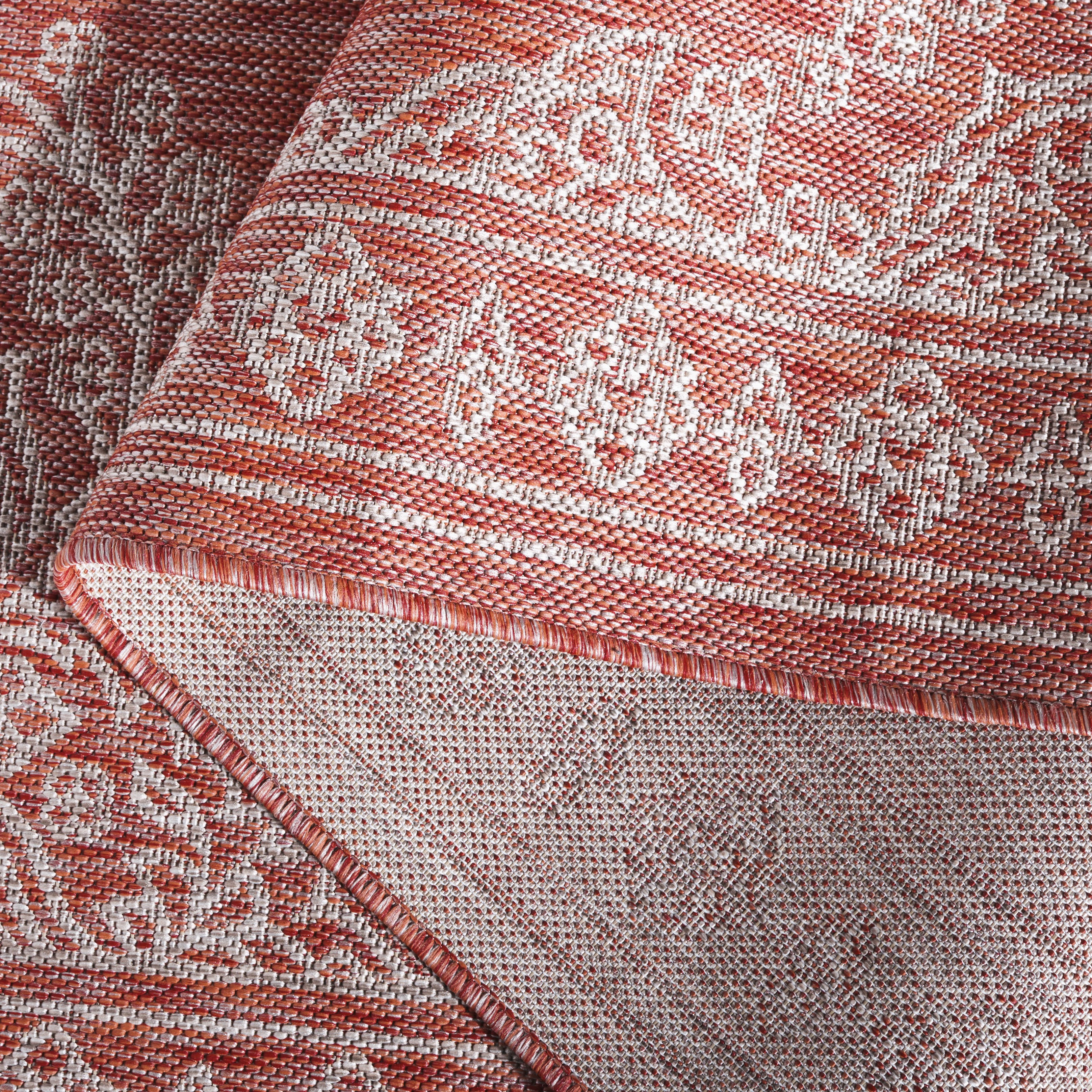 SAFAVIEH Courtyard Alease Medallion Indoor/Outdoor Area Rug, Red/Beige, 5'1" x 7'6"