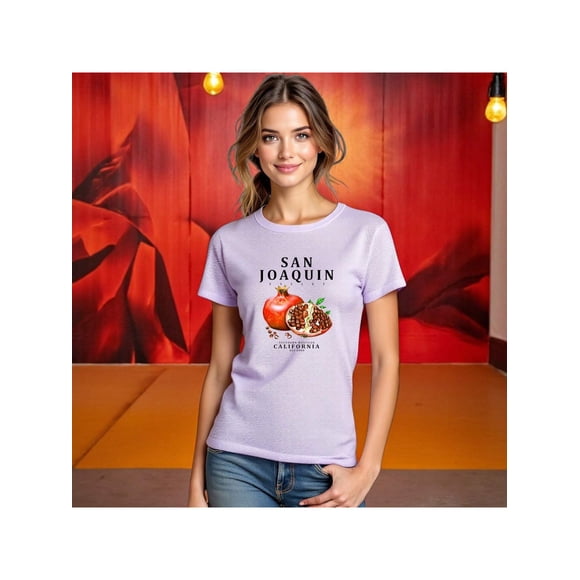 Playera Frutal Granadas San Joaquin Valley – Estilo Fresco con Sabor a Granada Ropa Para Mujer Color Lila Talla Grande Marca Emil SaEs