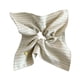 thumbnail image 4 of Coletero elegante francés con estilo (27 cm de lado) para uso diario. Beige, 4 of 8