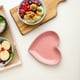 thumbnail image 3 of Plato creativo en forma de corazón para servir frutas, ensaladas o desayunos en casa., 3 of 8