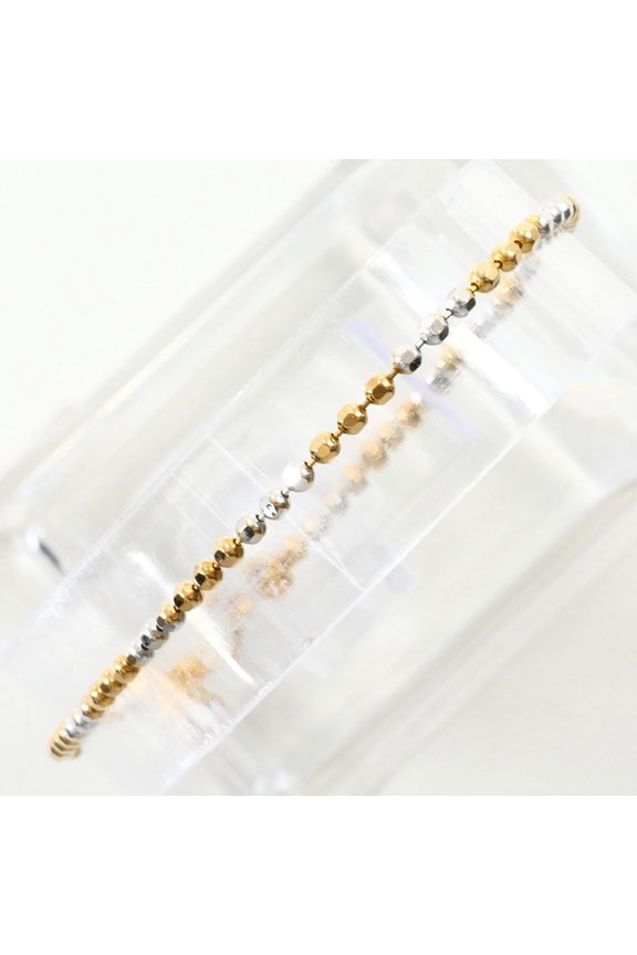 Pre-Owned 21K (21-karat) Yellow Gold Bracelet, Total Weight 3.8g, 17.5cm Condition.
