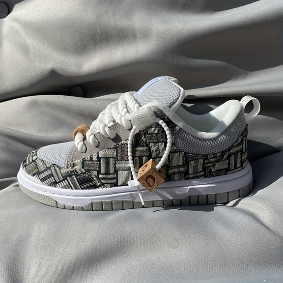 [Trendy Grey Board Shoes] Trendy Grey Board Shoes | Low-top Casual Sneakers | Men's & Women's Couple Shoes