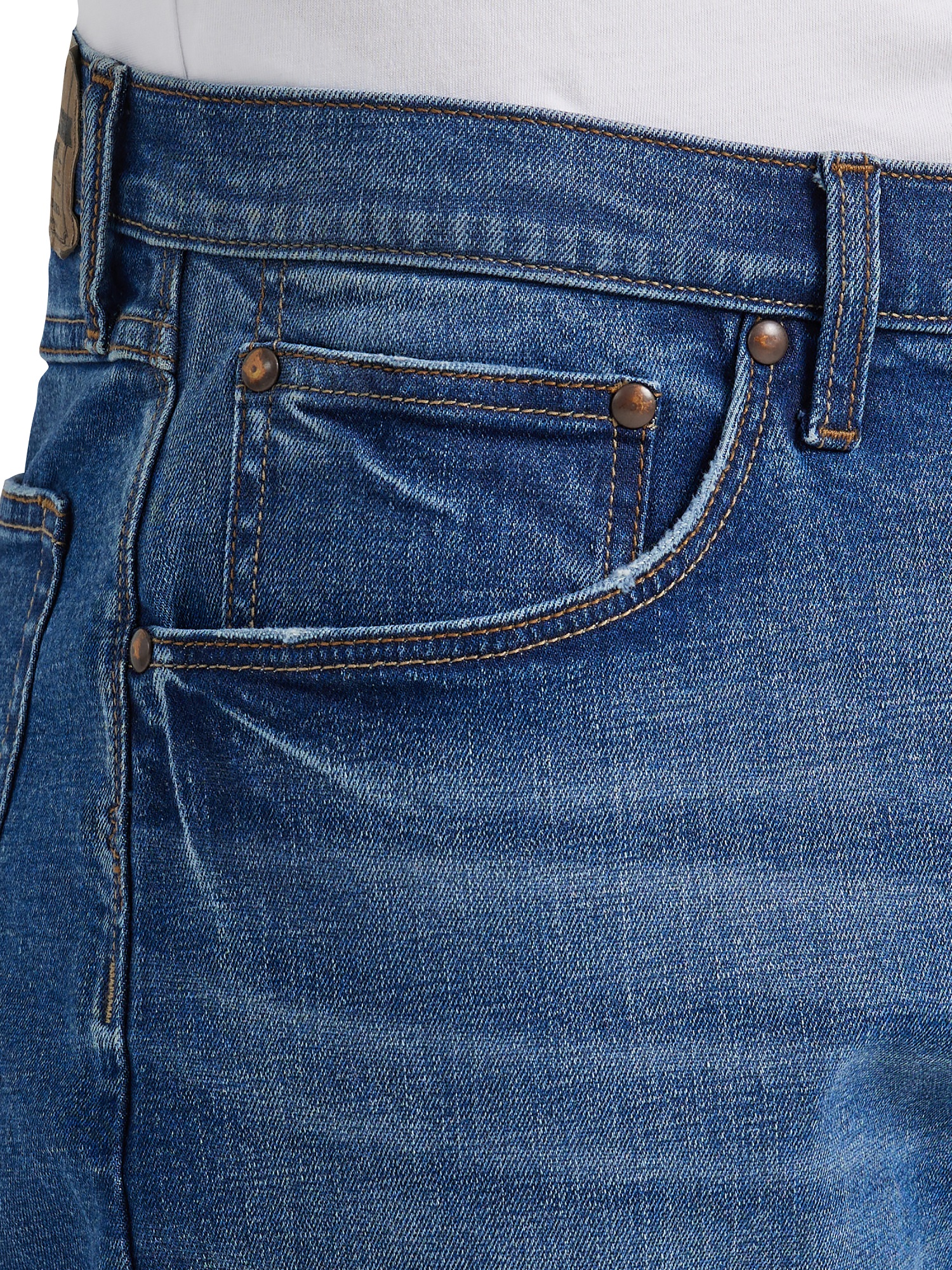 Wrangler Men's Athletic Fit Jean