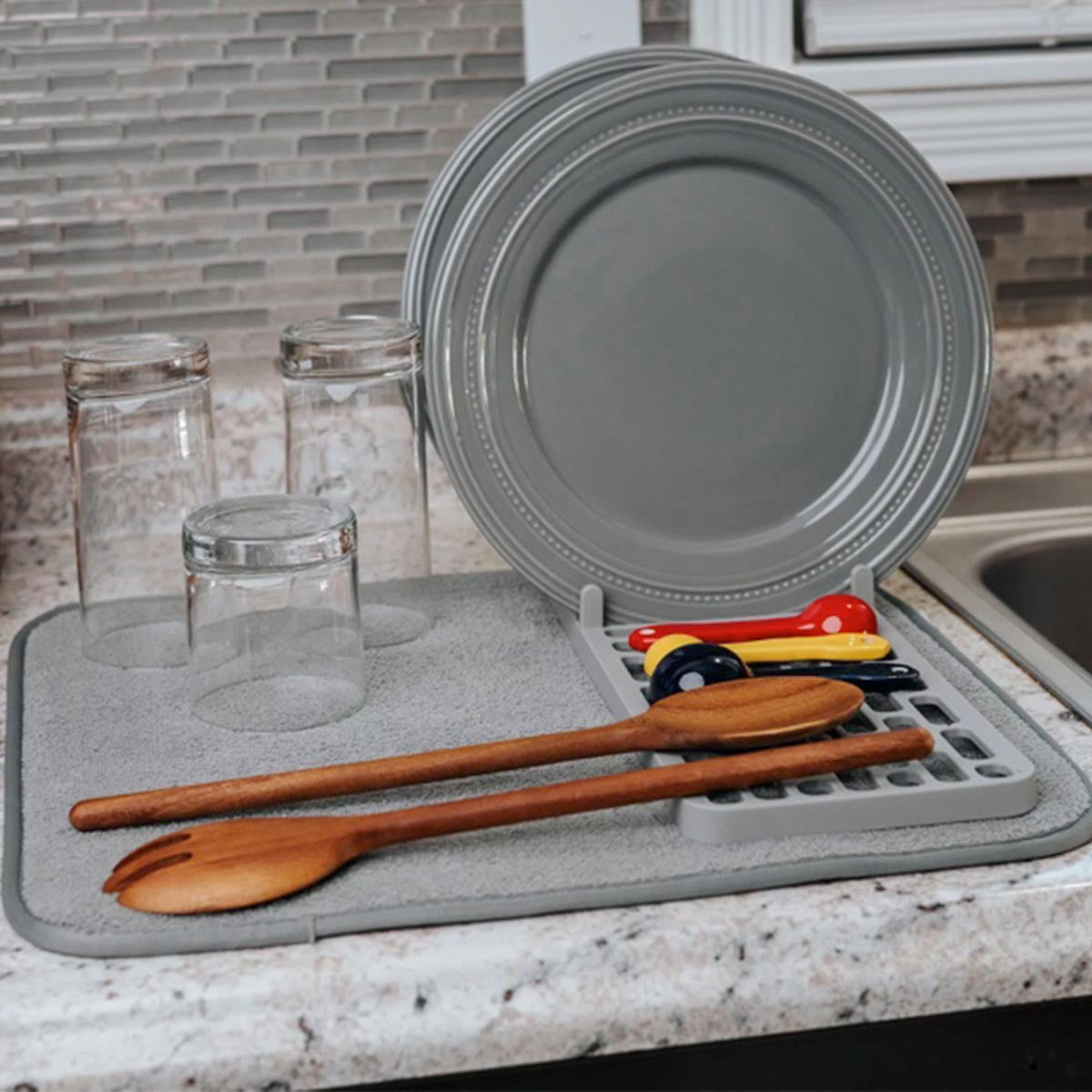 Cuisinart Dish Drying Mat With Rack For Kitchen Counter 