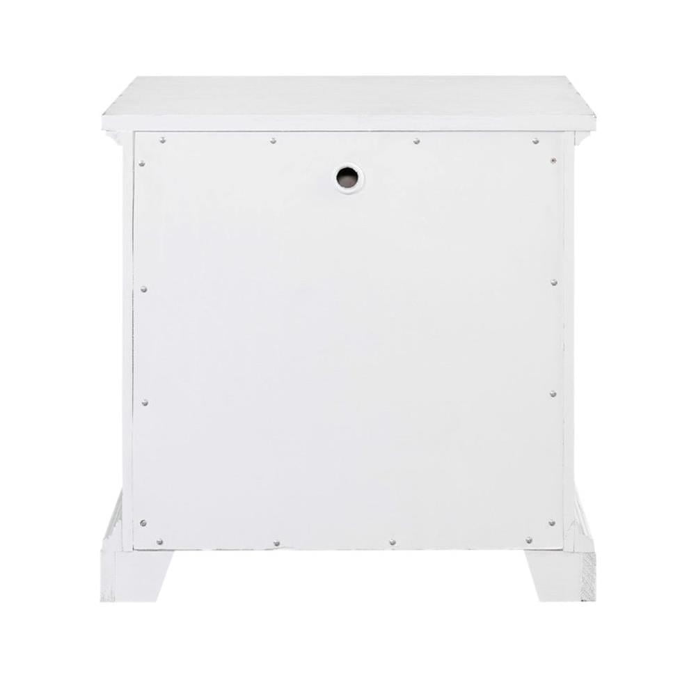 Clara Nightstand