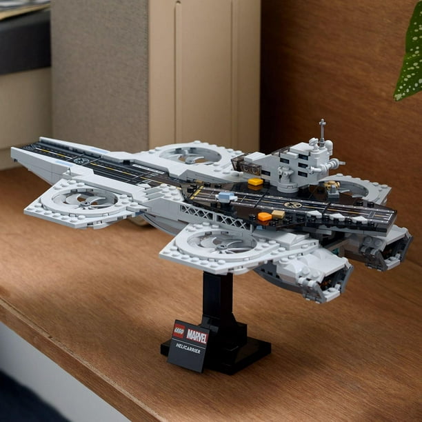 LEGO Super Heroes Marvel L'hélitransport des Avengers 76295