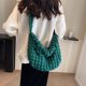 thumbnail image 4 of Bolso de mano acolchado para mujer Bolso tipo cartera suave Bolso tipo hobo de burbujas Bolso versátil para otoño e invierno, 4 of 8