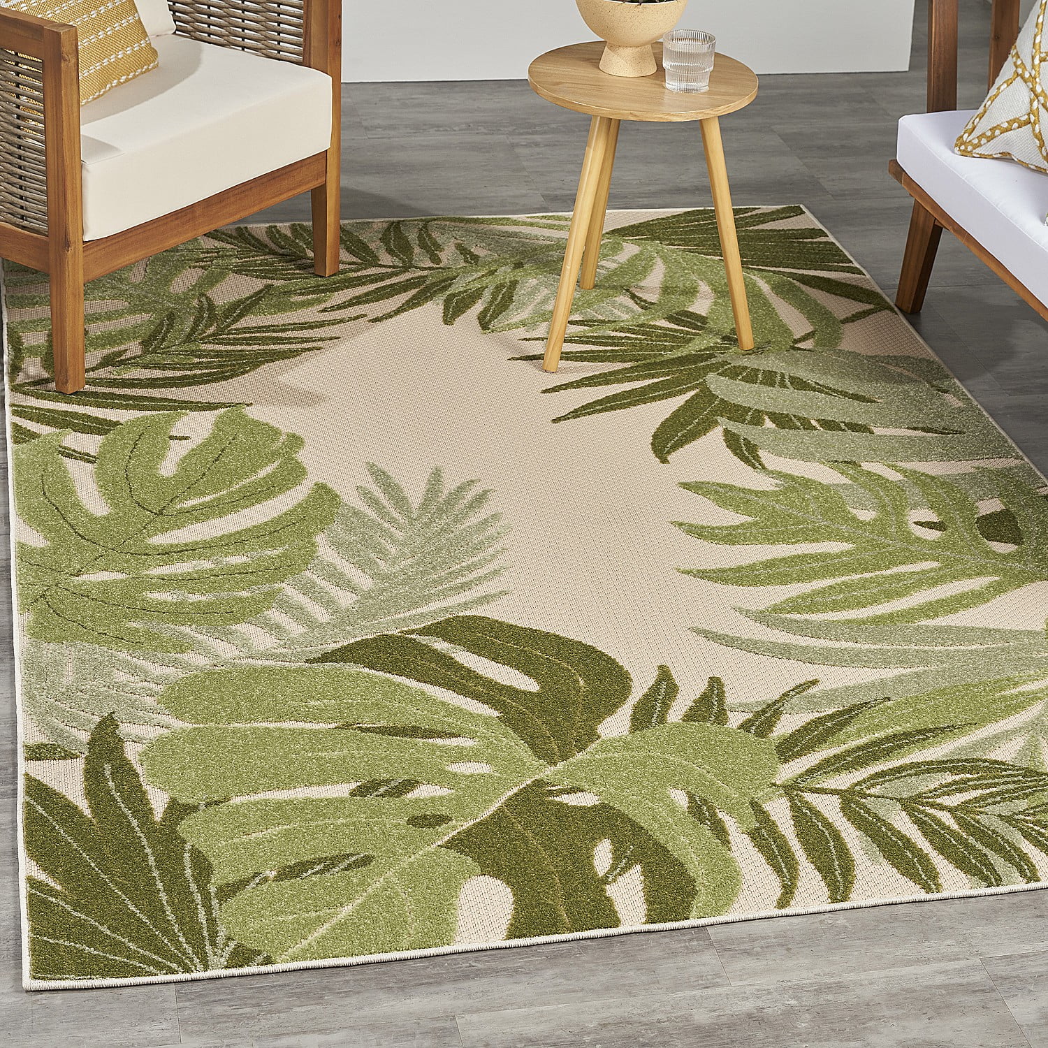 Nourison Aloha Nature Indoor/Outdoor Ivory Green 6' x 9' Area Rug (6x9)