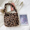 thumbnail image 2 of Bolso de hombro retro de amor de leopardo de felpa para mujer de 5 piezas (leopardo), 2 of 7