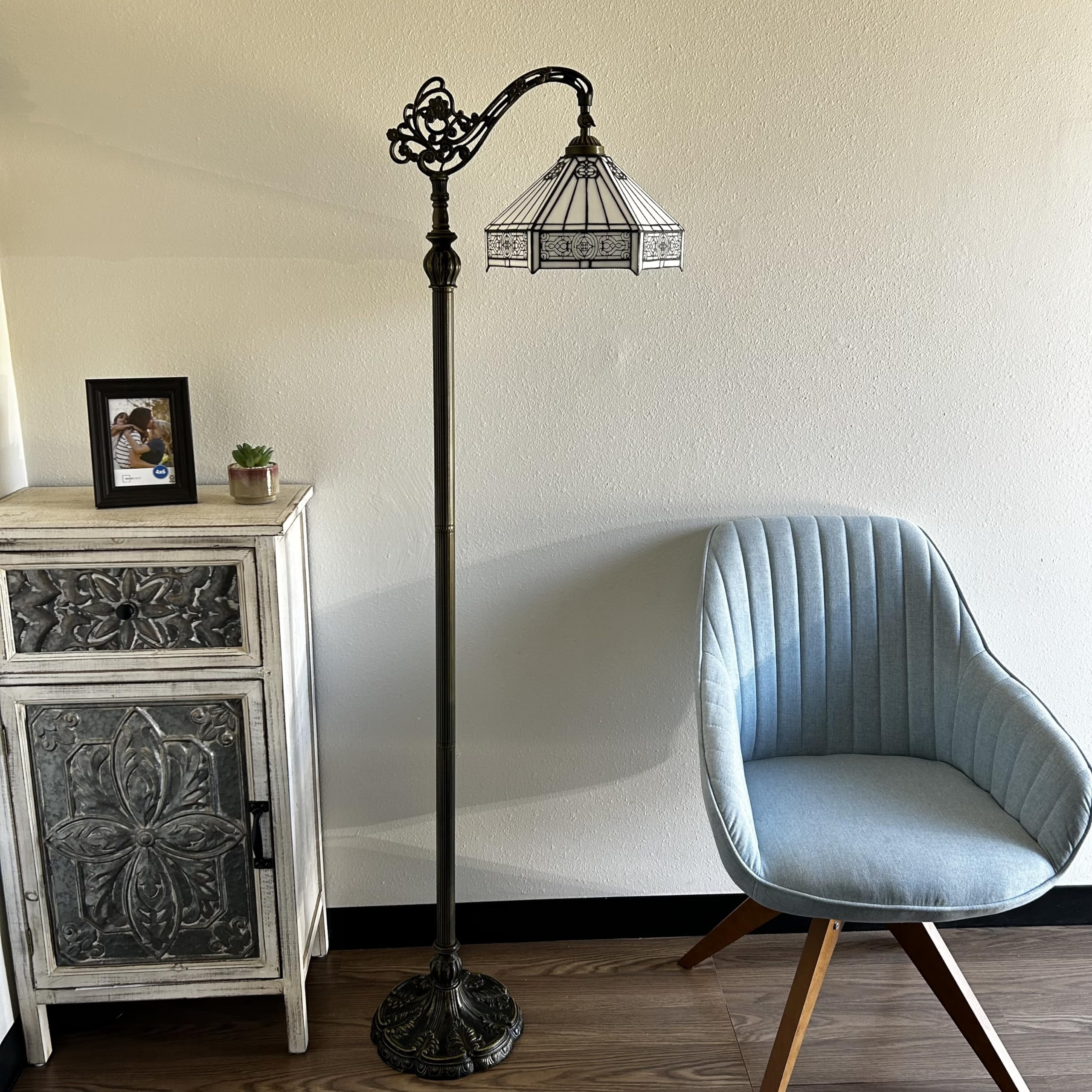 ENJOY DÉCOR LAMPS 63-Inch 1-Light Tiffany Adjustable LED Floor Lamp with Stained Glass Bowl in White