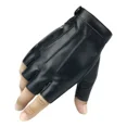 thumbnail image 1 of Negro 1 Par De Cuero De La Pu Guantes De Medio Dedo Hombres, 1 of 8