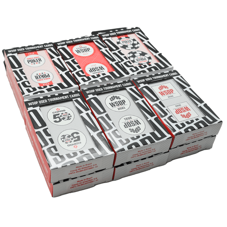 Box de Atividades - Power Players - Kit com Jogos - Cartas - Adesivos - Giz  de Cera - Copag