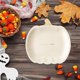 thumbnail image 4 of Platos de Papel con Forma de Calabaza para Halloween | Paquete de 10 Bandejas Desechables | Vajilla Ecológica de 18 Cm para Fiestas de Otoño, Acción de Gracias y Reuniones de Temporada, 4 of 6