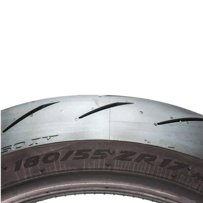 Pirelli Diablo Rosso IV Motorcycle Tires, 120/70ZR17 Front