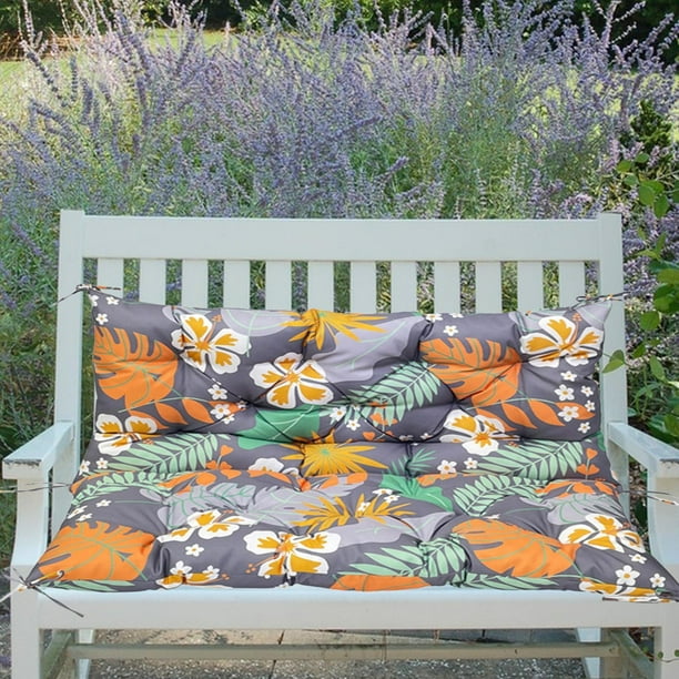 Outdoor bench clearance cushions with back