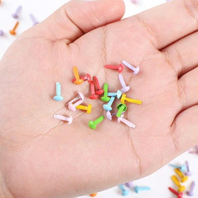 OULII 150 Pcs Attaches-Bordures Fer Mini pour Scrapbooking Tenues Rubans Artisans